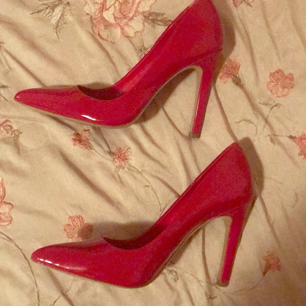 Jessica Simpson Pointy Red Stiletto Heels